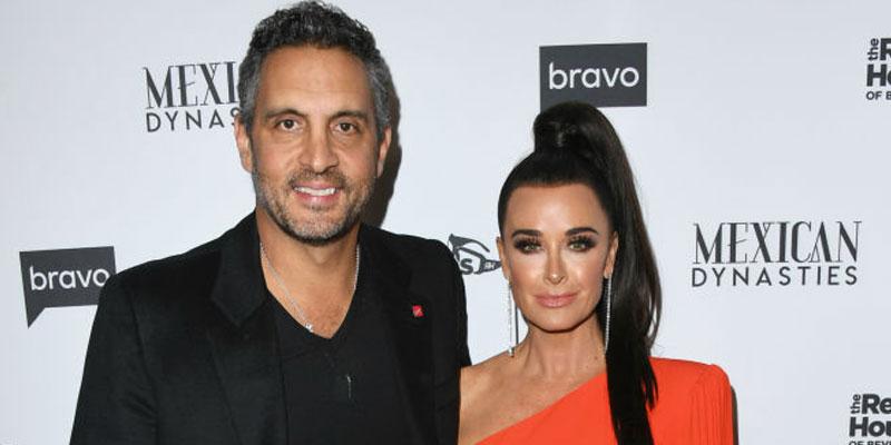 RHOBH's Kyle Richards, Mauricio Umansky's Family Album: Pics