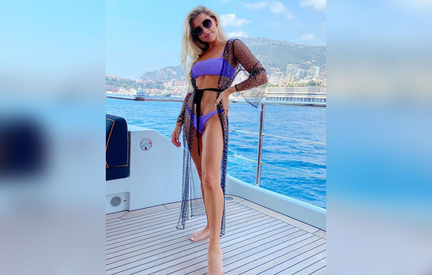 Alex Rodriguez s New Flame Melanie Collins Flaunts Bikini Body