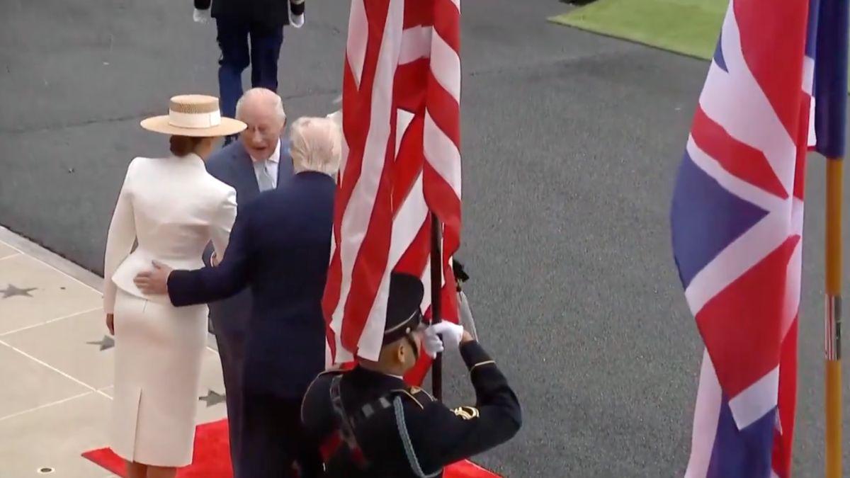 Photo of The awkward moment happened while the first couple greeted King Charles and Queen Camilla.