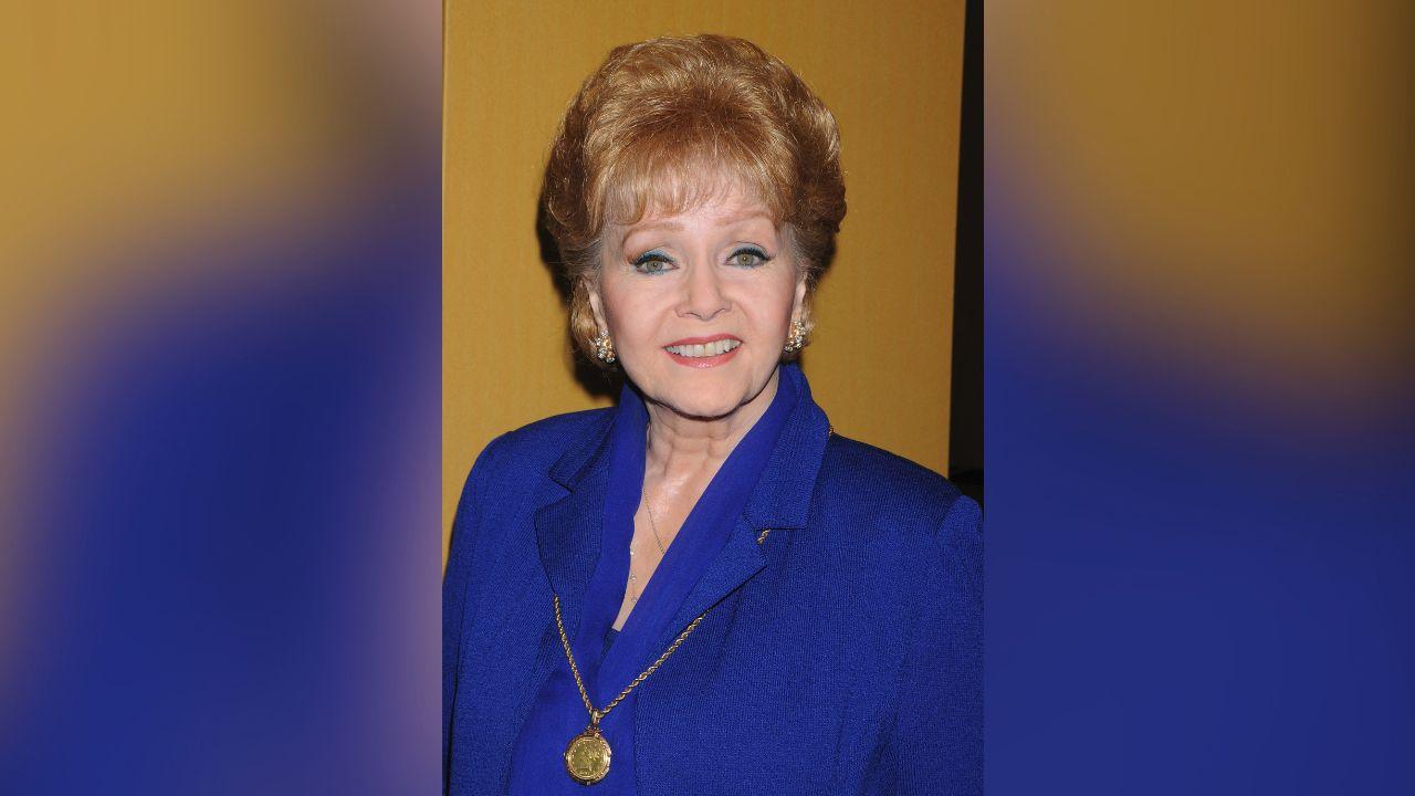Image of Debbie Reynolds passed down plenty of wisdom to granddaughter Billie Lourd, including some memorable advice about cosmetic procedures.