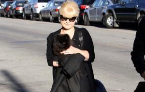 2010__11__FP_6121963_Osbourne_Kelly_112210a 300×190.jpg