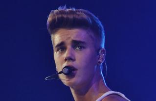 Justin bieber7 teaser_319x206.jpg