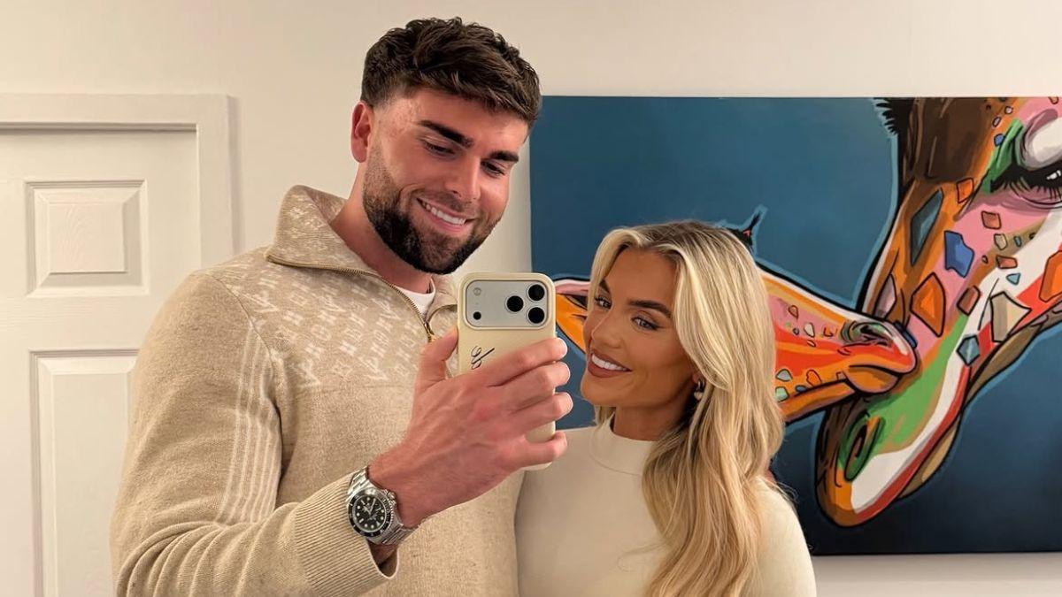 Photo of Molly Smith and Tom Clare