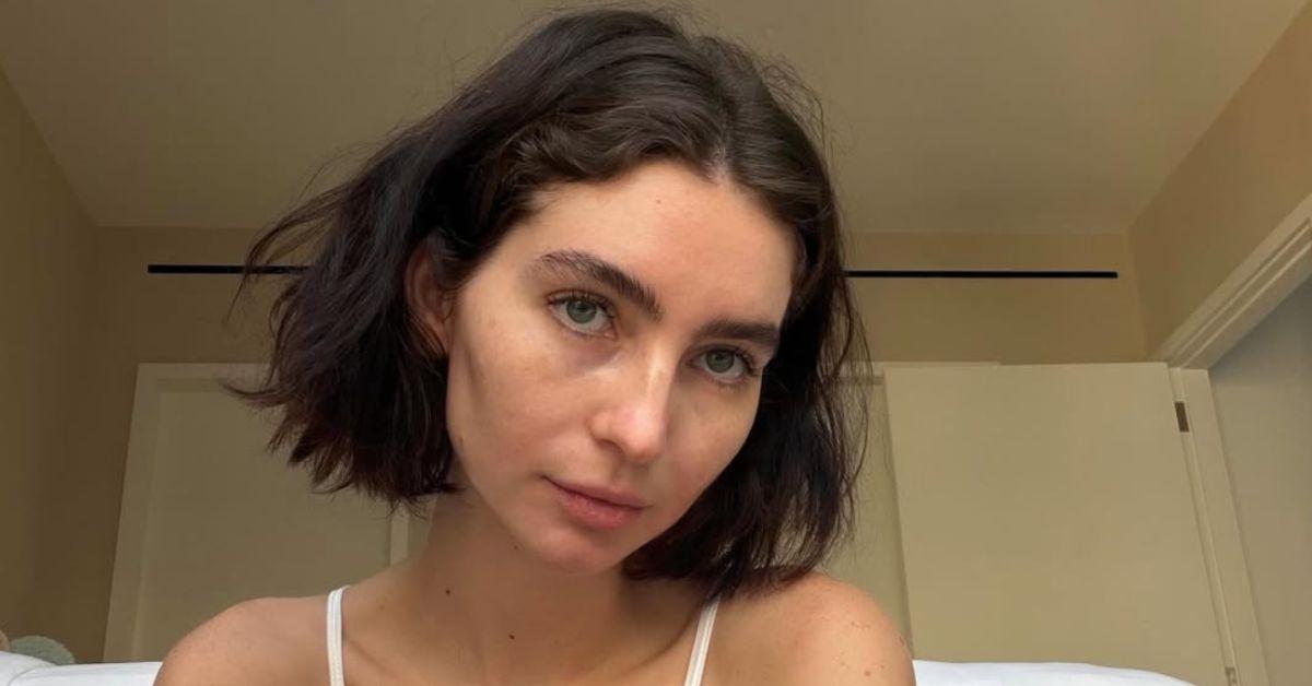 Image of Meadow Walker ditched her makeup in a new selfie.
