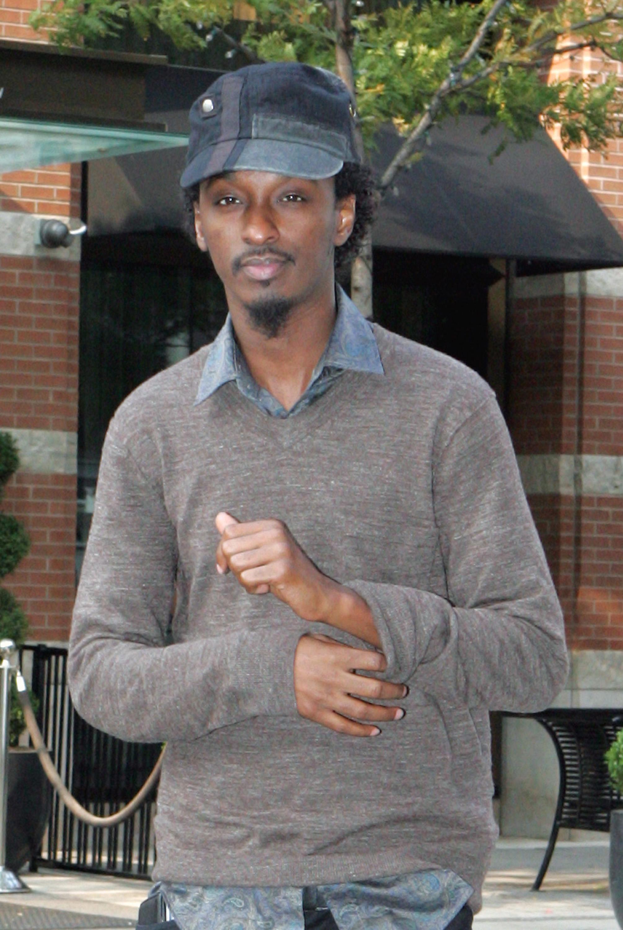 K&#8217;naan leaves a Toronto hotel