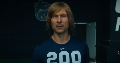 chad powers glen powell hulu football series synopsis cast release date