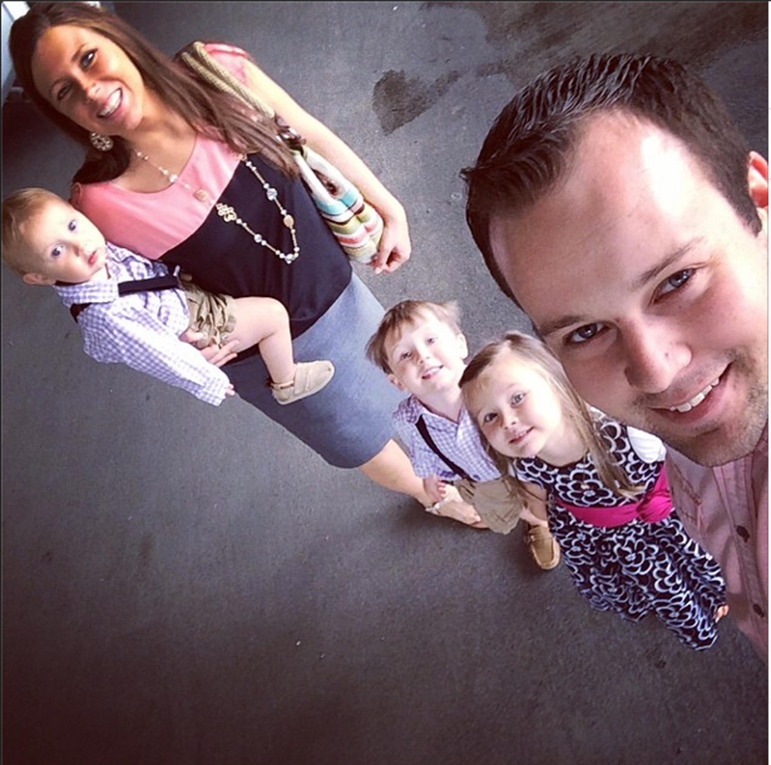 Josh and anna duggar copy 4