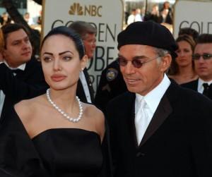 2010__12__Angelina_Jolie_Billy_Bob_Thorton_Dec16news 300×262.jpg