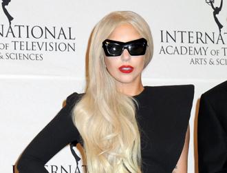 Lady gaga dec21 rm m.jpg