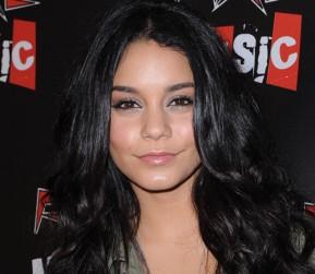 2010__09__vanessa_hudgens_sept22 289×300.jpg