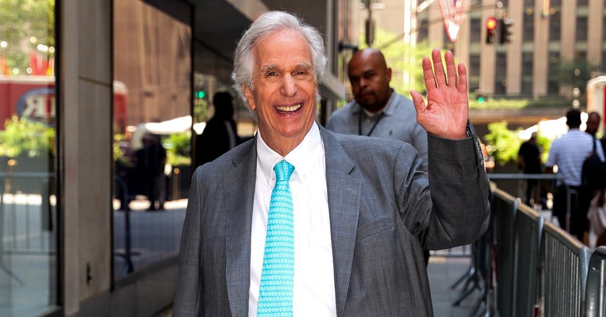 image of Henry Winkler approached Theresa Caputo at LAX. 