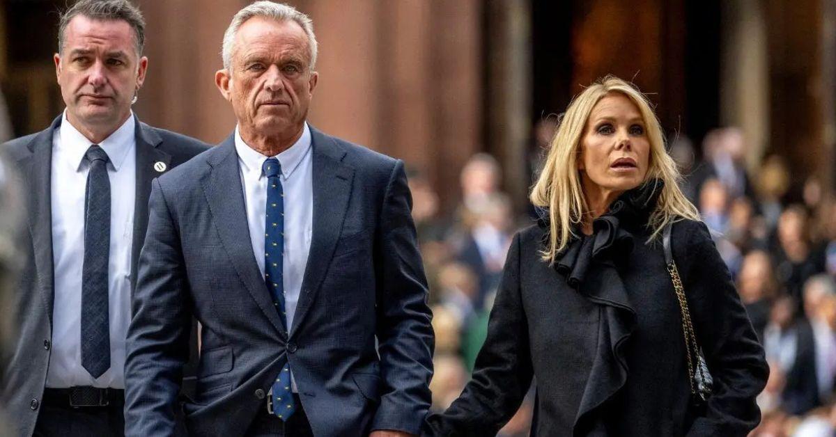 image of Cheryl Hines married Robert F. Kennedy Jr. in 2014.