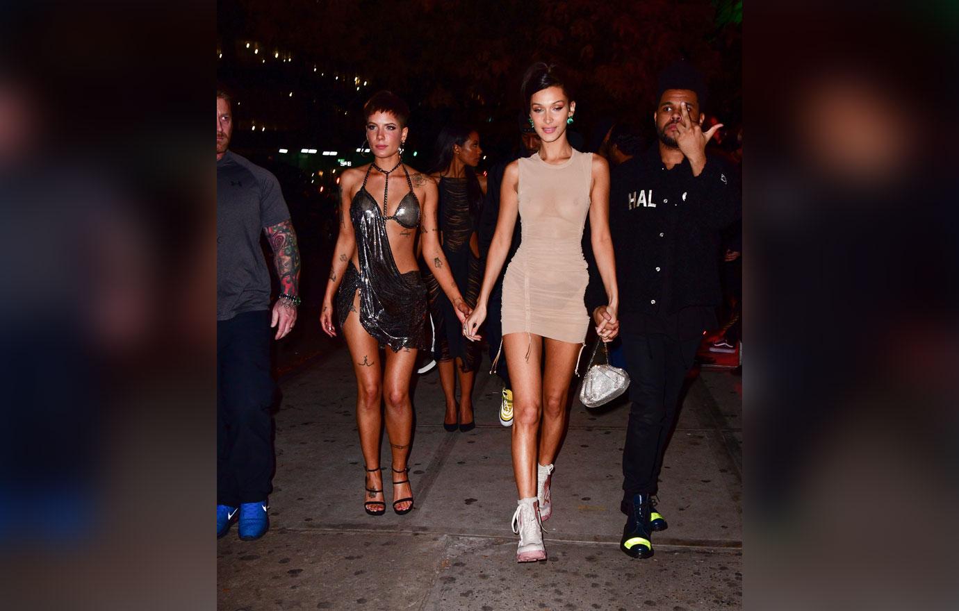 Bella Hadid & The Weeknd Are All Smiles While Strolling in NYC!: Photo  4172772, Bella Hadid, The Weeknd Photos