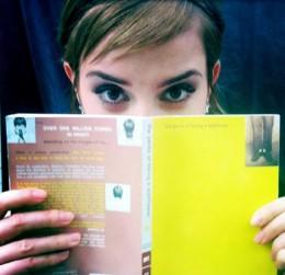 2011__06__Emma_Watson_June9newsnea 260×300.jpg