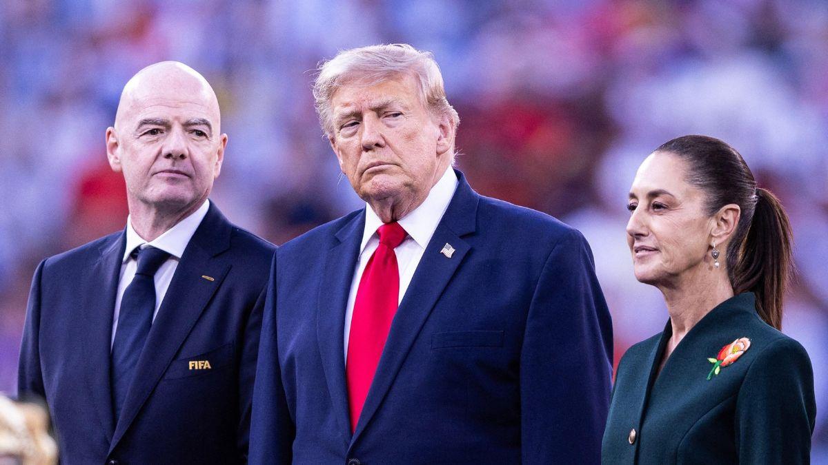 Image of Donald Trump was booed during his World Cup final appearance.