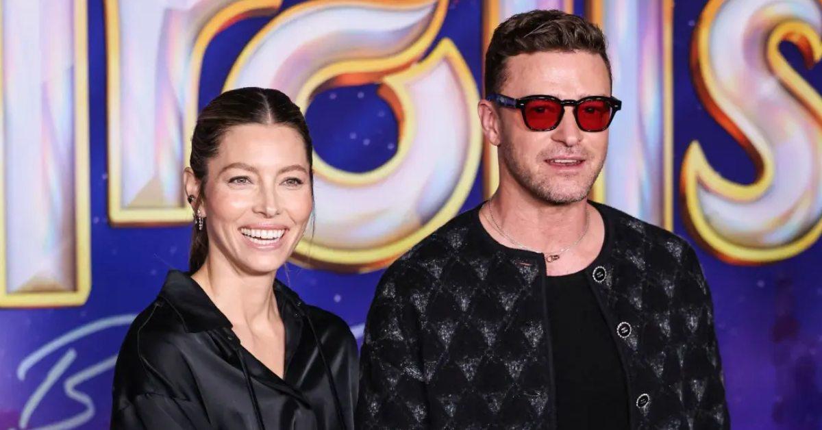 Photo of Jessica Biel and Justin Timberlake