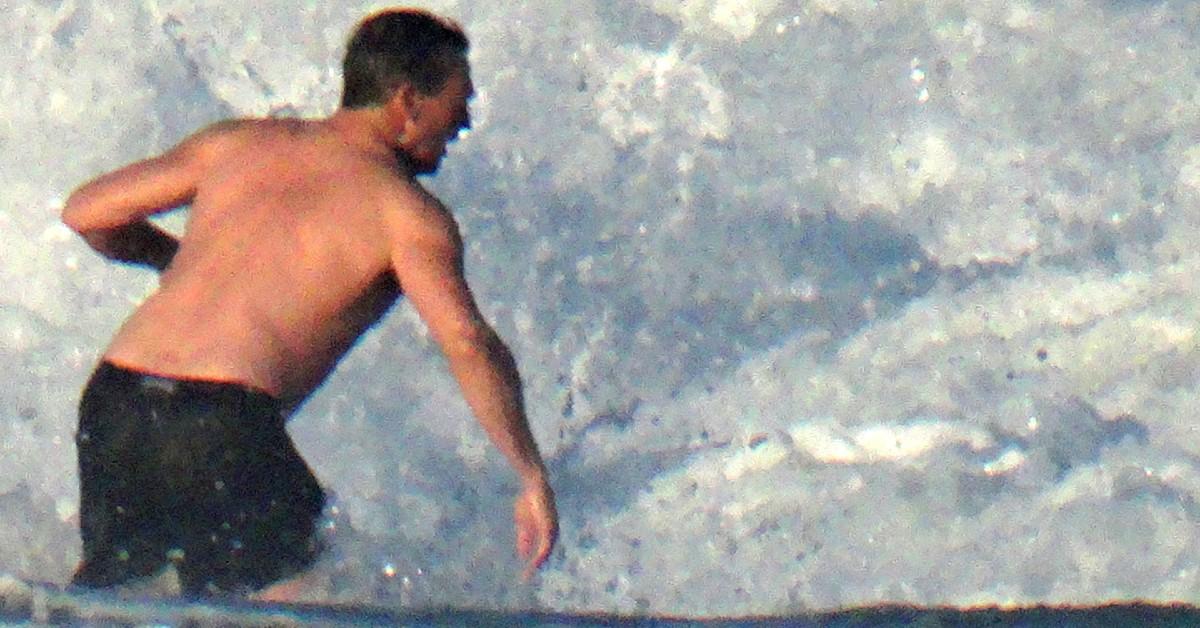 jon hamm shirtless mexico beach