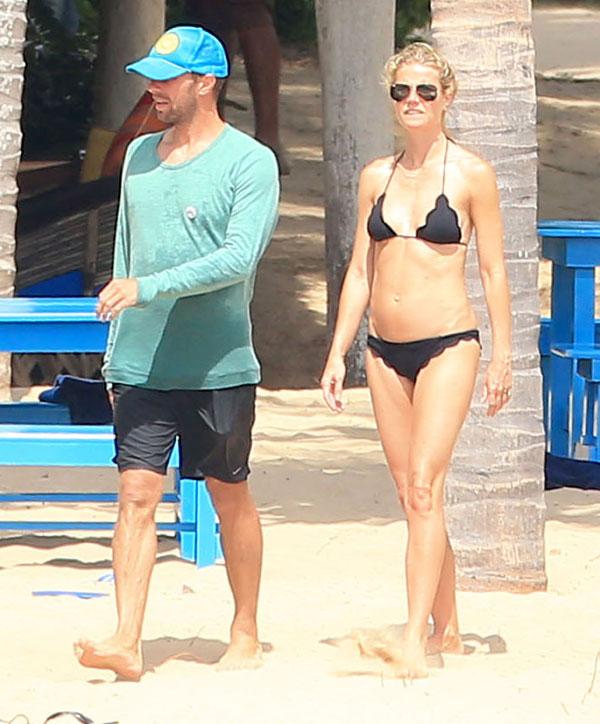 Gwyneth paltrow bikini vacation chris martin. 02