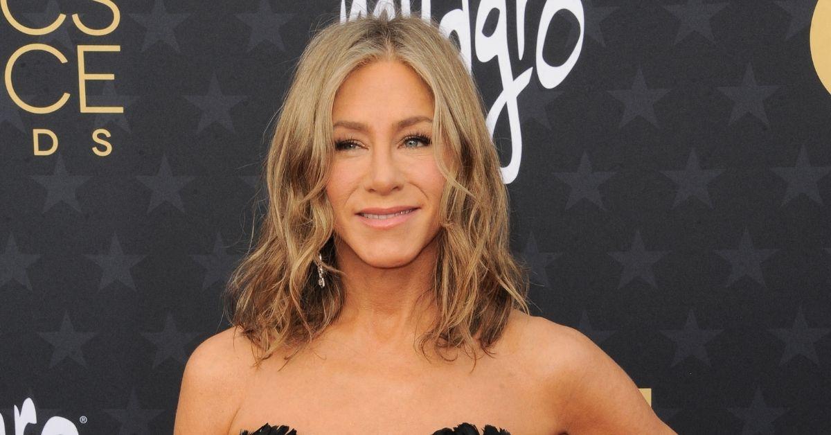 jennifer aniston stuns new york city