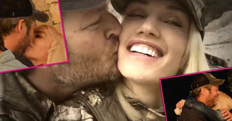 Blake shelton gwen stefani pda voice kissing