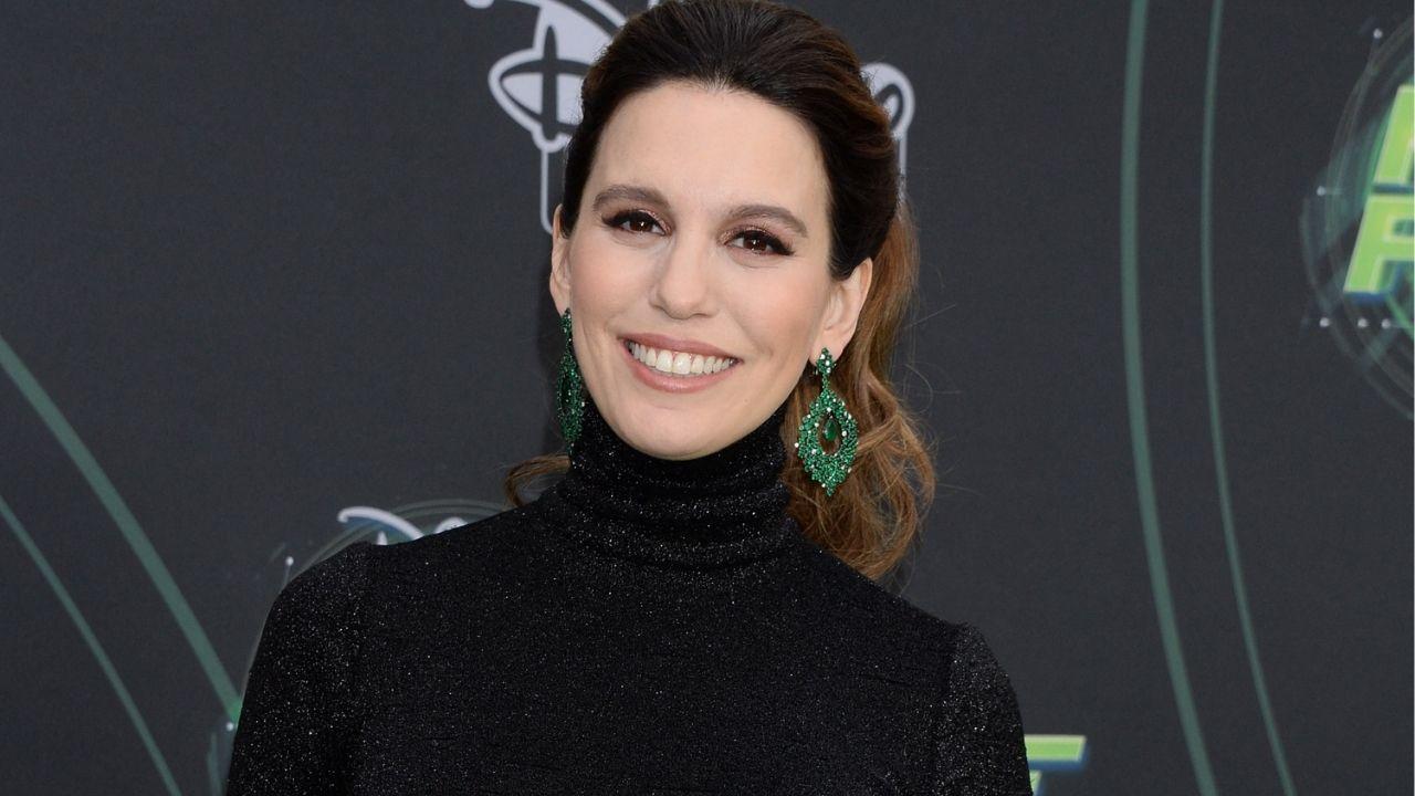  Image of Christy Carlson Romano