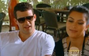 2011__08__Kris Humphries Kim Kardashian Aug29ne 300×190.jpg