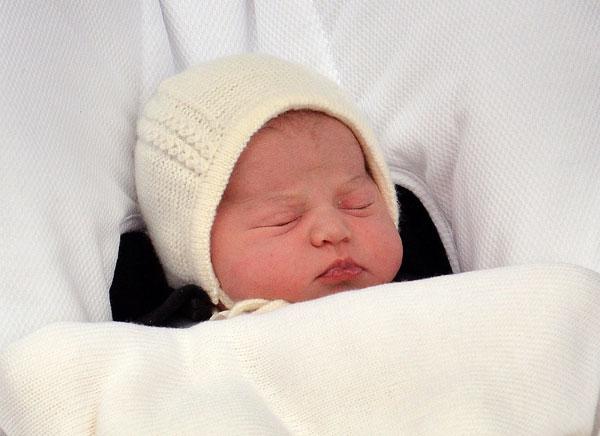 Kate middleton prince william princess birth 01