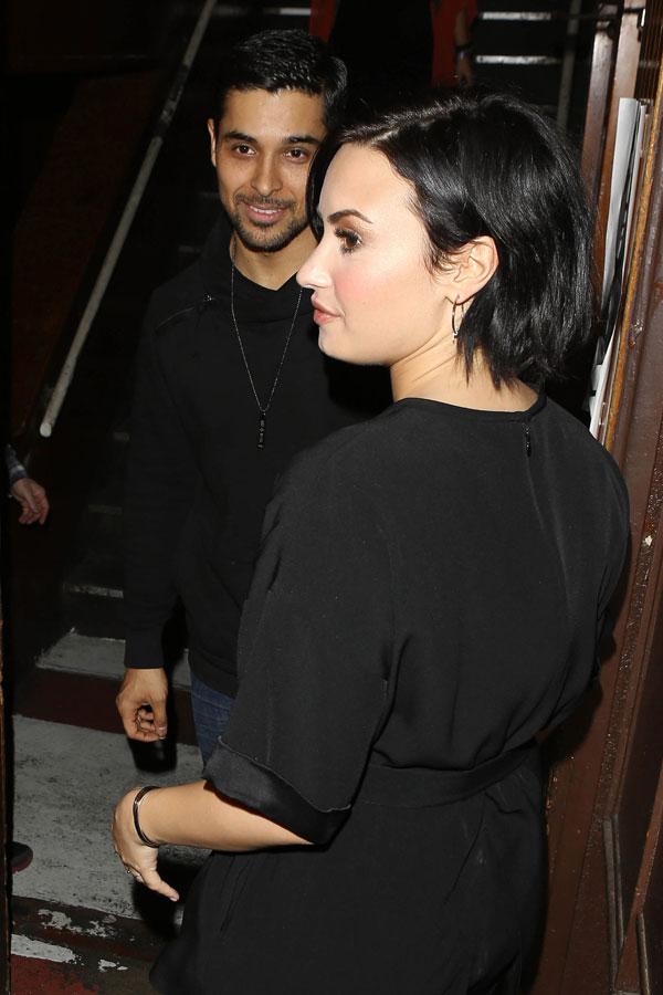 Demi Lovato & Joe Jonas Team Up For Secret VS Project in St. Bart's: Photo  3532387, Demi Lovato, Joe Jonas, Wilmer Valderrama Photos