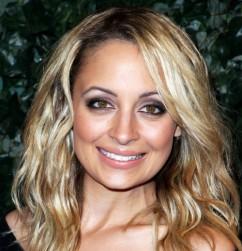 2011__09__okmagazine horoscopes nicole richie 242×300.jpg