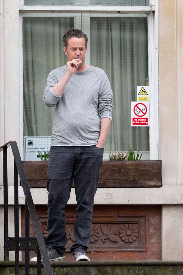 No Friends? Matthew Perry Looks Disheveled After Missing ...