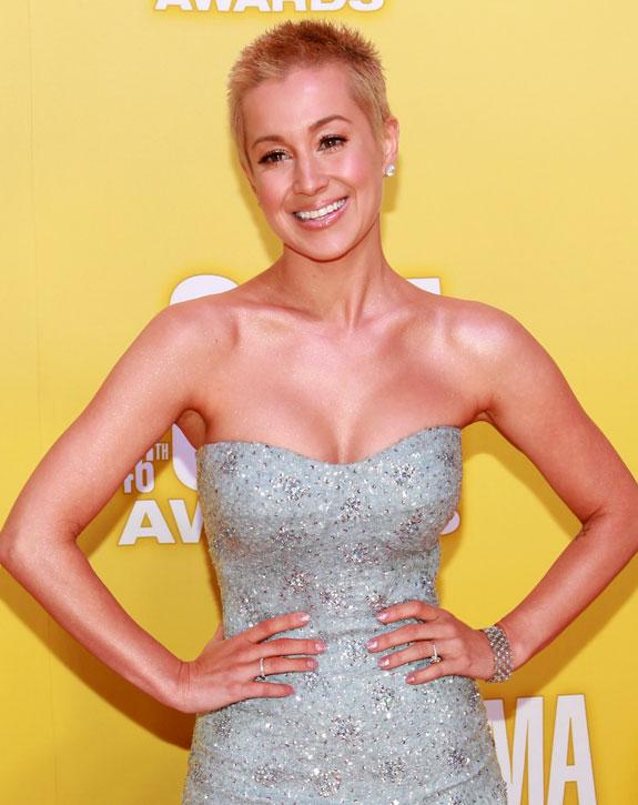 //ok  kellie pickler stacked