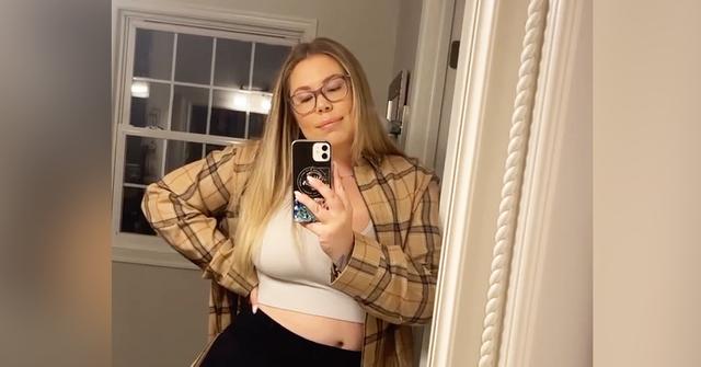 teen mom kailyn lowry flaunts body crop top lauren comeau fat shaming