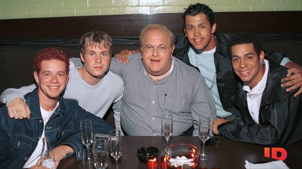 Photo of O-Town and Lou Pearlman.