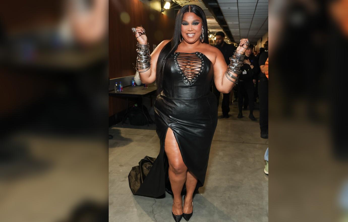 Lizzo Faces Backlash For Appearance At 2024 Grammys Amid Lawsuit   Lizzo Faces Backlash Presenting Grammys Cbs 1jpg 1707100811112 