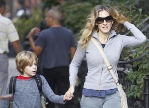 2010__10__Sarah_Jessica_102810 300×218.jpg