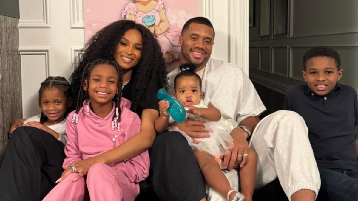Photo of Russell Wilson, Ciara and their kids