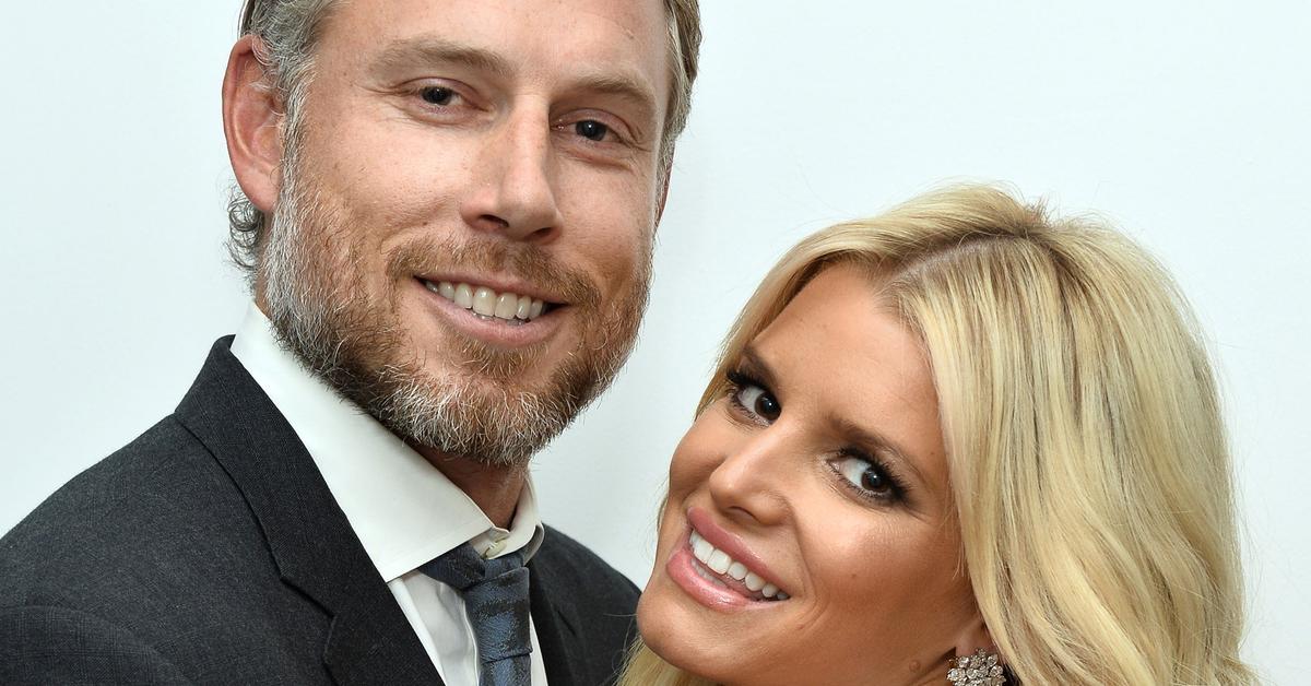 Jessica Simpson Shows Off Her Rocking Booty In Celebration Of Hubby Eric Johnsons Birthday 8336