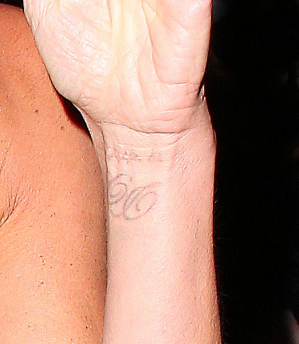 Victoria beckham getting rid of tattoos 03 SPL