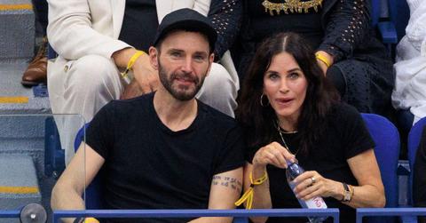 image of Courteney Cox and Johnny McDaid