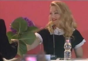 2011__09__Madonna Hydrageas Sept6ne 300×208.jpg