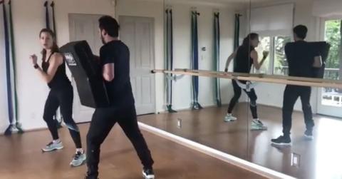 Jennifer Garner Intense Workout Video Instagram hero