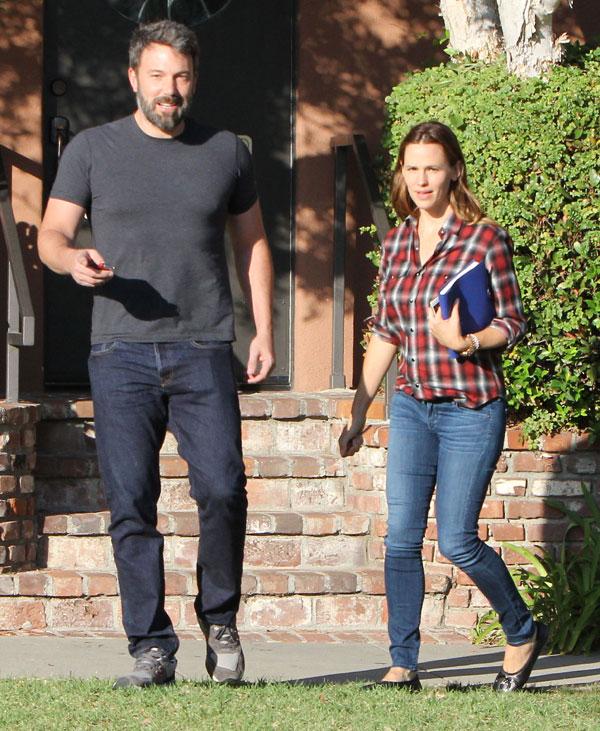 Ben jennifer affleck smiles marriage counseling 2