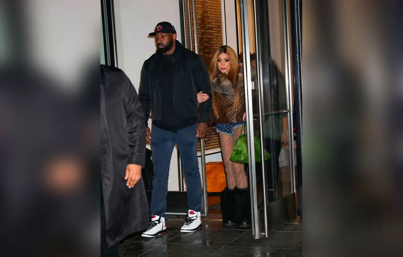 wendy williams shocks guests at famed new york eatery