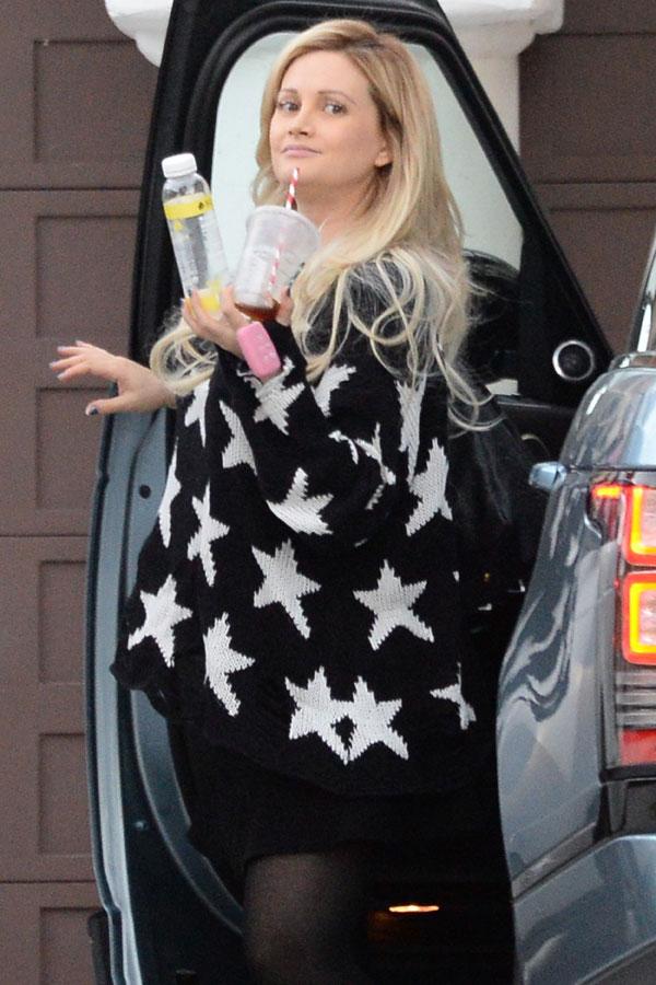 holly madison post baby body star sweater