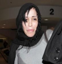 2010__03__octomom_march19 218×225.jpg