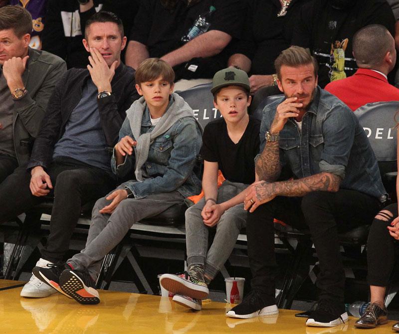 David victoria beckham holding hands brooklyn instagram 02