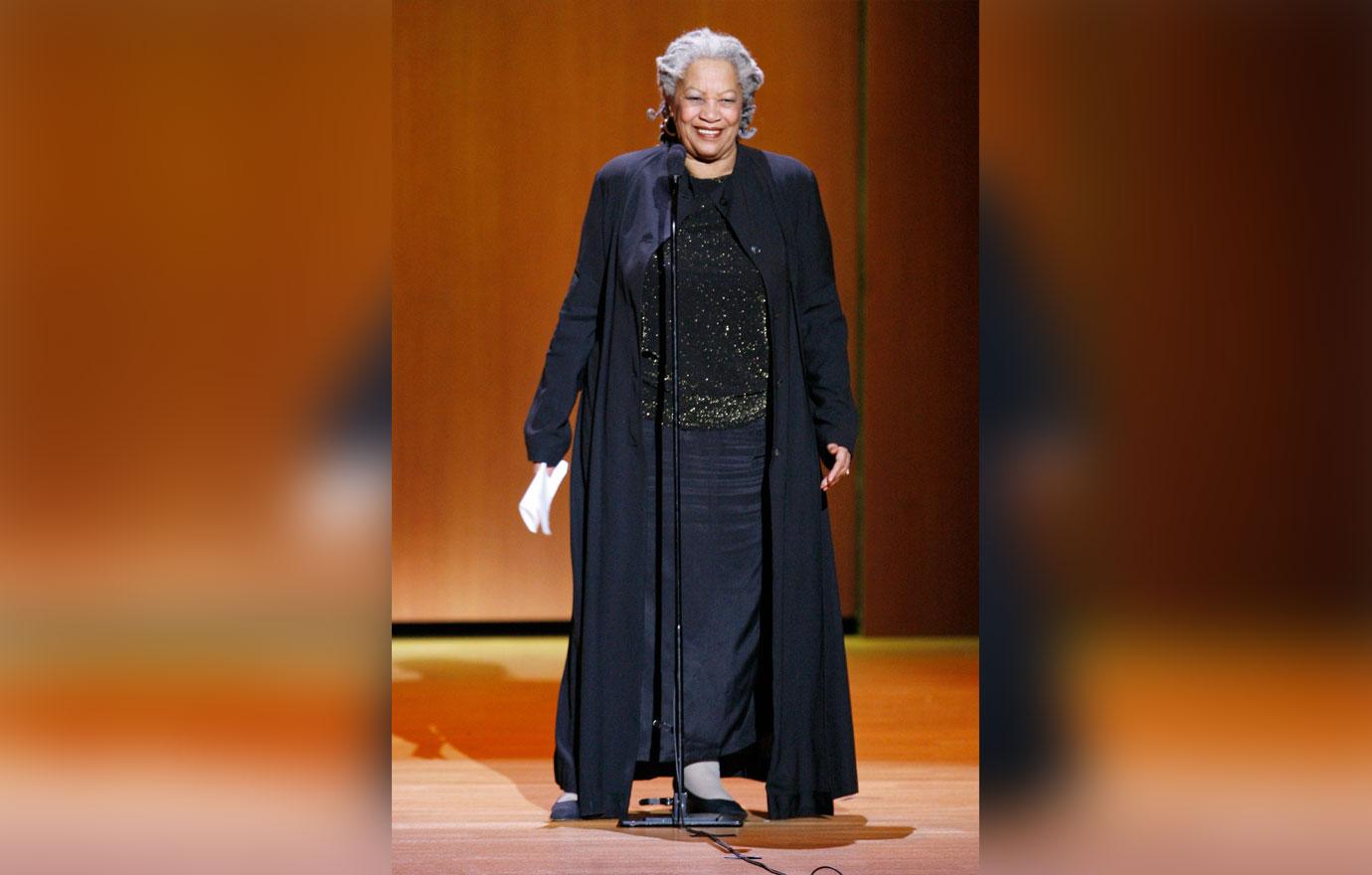 Toni Morrison dead at age 88