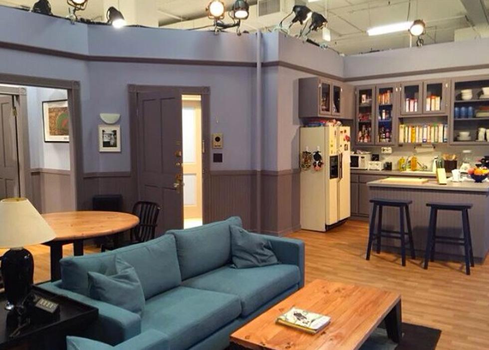 Seinfeld S Apartment Has Been Recreated In NYC See Photos Of The Can T   Seinfeld Apartment Hulu 