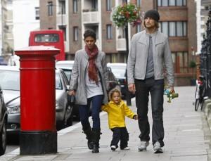 2010__08__Halle_Gabriel_Aug26_74 300×229.jpg