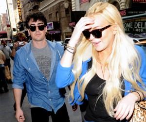 2011__03__lindsay_lohan_march18_35a 300×263.jpg